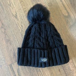 Ugg Black Pom Pom Beanie